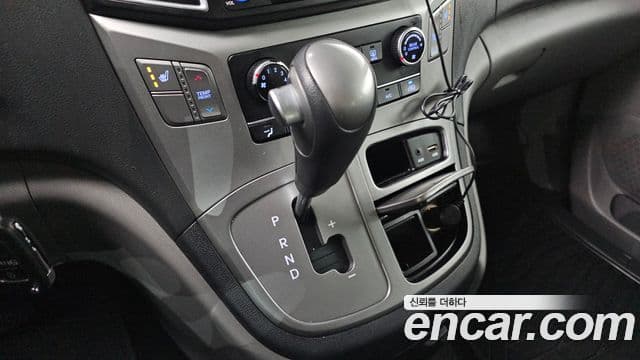 Hyundai Grand Starex детский перевозочный автомобиль, 2016 9