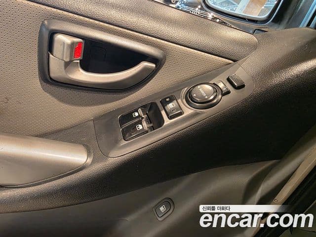 Hyundai Grand Starex CVX Luxury, 2013 11