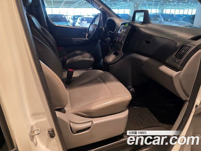 Hyundai Grand Starex CVX Luxury, 2013 17