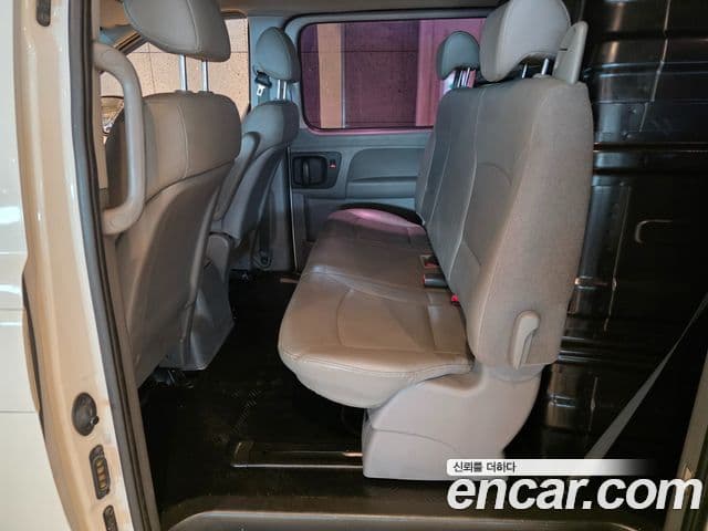 Hyundai Grand Starex CVX Luxury, 2013 18