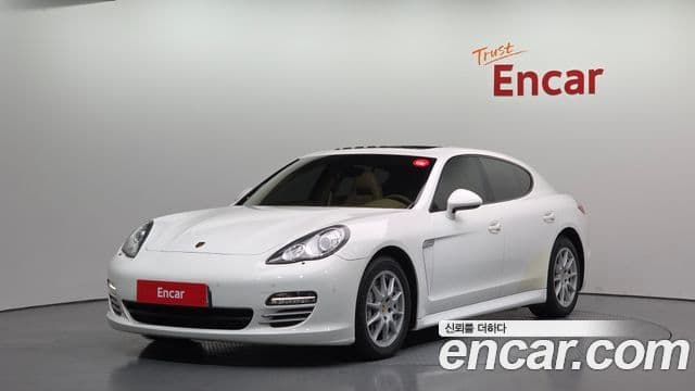 Porsche Panamera 970, 2011 1