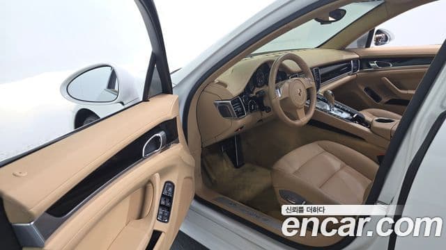 Porsche Panamera 970, 2011 12