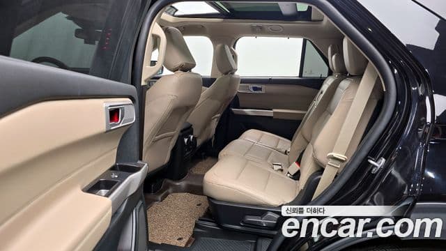 Ford Explorer 6세대 2.3 Limited 4WD, 2023 12