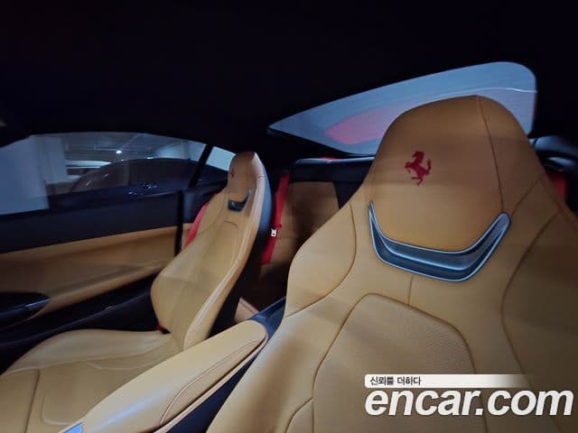 Ferrari 포르토피노 3.9 V8, 2020 10