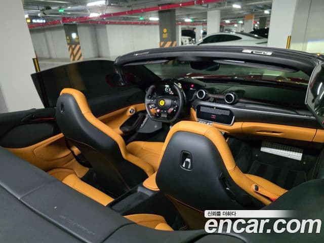 Ferrari 포르토피노 3.9 V8, 2020 12