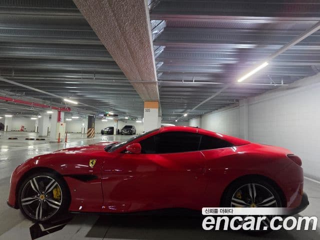 Ferrari 포르토피노 3.9 V8, 2020 17