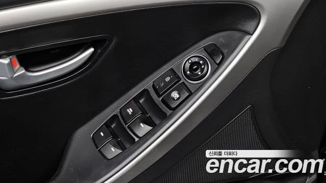 Hyundai i30(новый кузов / новое поколение) дизель 1.6 VGT PYL, 2014 19