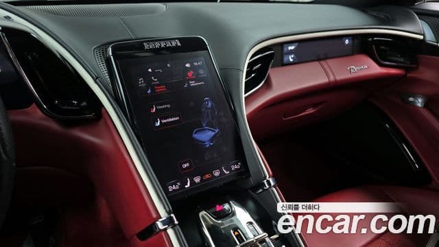 Ferrari 로마, 2023 14