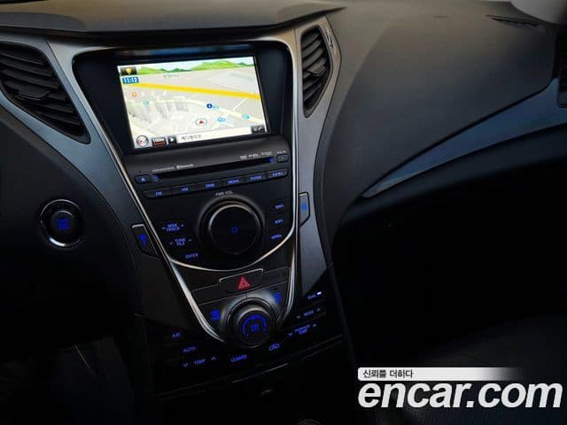 Hyundai Grandeur HG Luxury, 2011 4