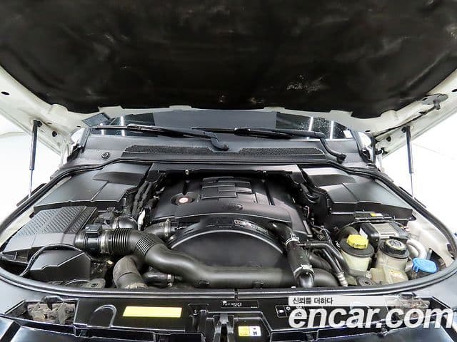 Land Rover Discovery 4 3.0 SDV6 SE, 2016 19