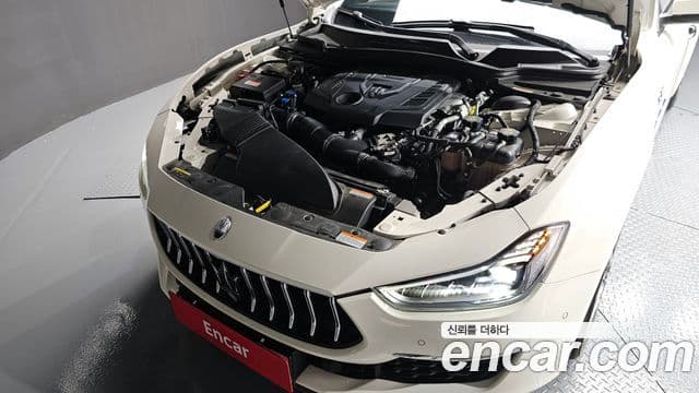 Maserati 기블리 3세대, 2022 6