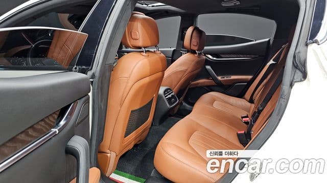 Maserati 기블리 3세대, 2022 10