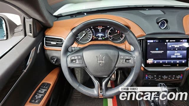 Maserati 기블리 3세대, 2022 13