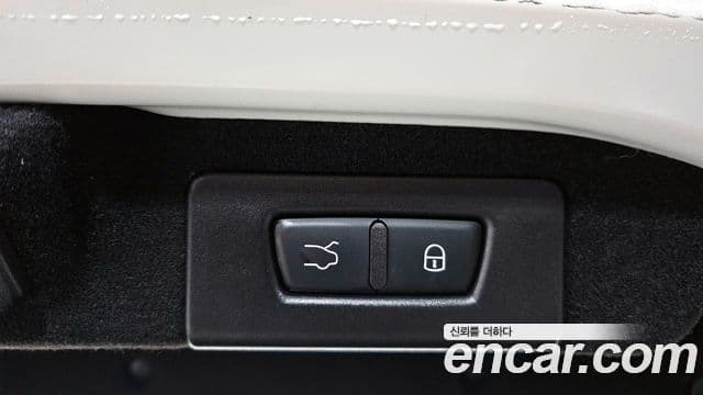 Maserati 기블리 3세대, 2022 18