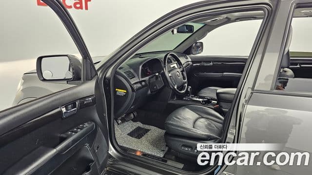 Kia Mohave 4WD KV300, 2014 11