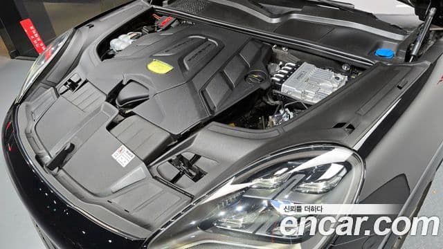 Porsche Cayenne (PO536) 3.0 купе Platinum Edition, 2023 6