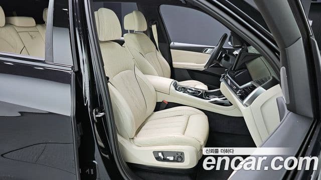BMW X7 (G07) xDrive 40d M Sport 7인승, 2024 10
