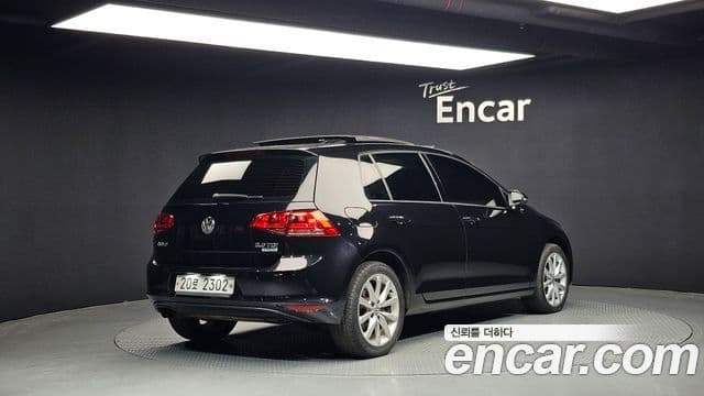 Volkswagen Гольф 7세대, 2015 2