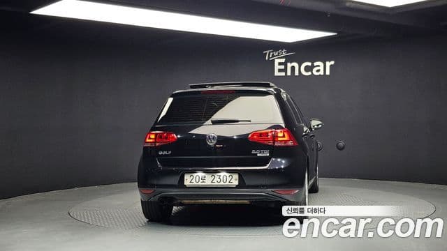 Volkswagen Гольф 7세대, 2015 4