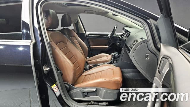 Volkswagen Гольф 7세대, 2015 10