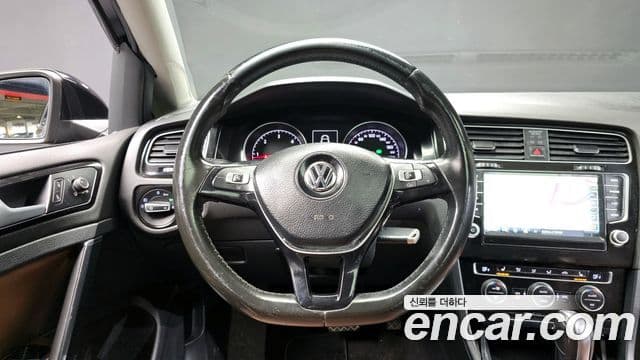 Volkswagen Гольф 7세대, 2015 13