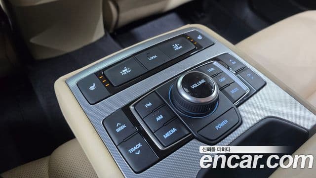 Genesis G80 Luxury, 2018 18