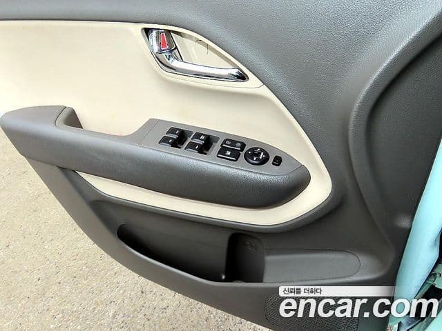 Kia Ray Prestige, 2013 11