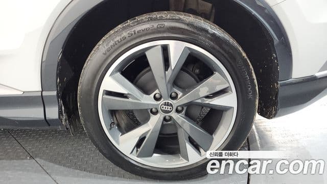 Audi Q4 e-Tron (F4) Premium, 2023 все фото