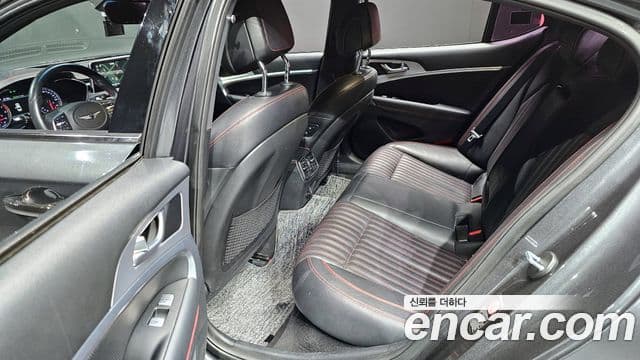 Genesis G70 Sport пакет, 2018 12