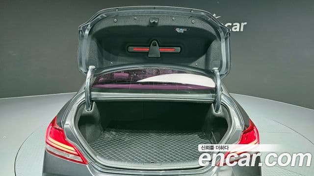 Genesis G70 Sport пакет, 2018 20