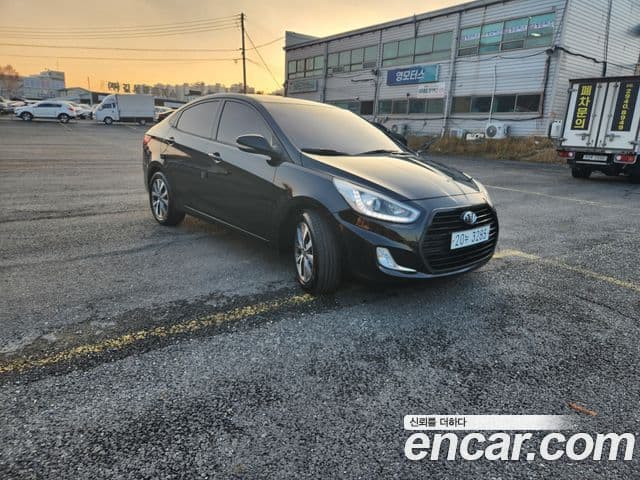 Hyundai Accent(новый кузов / новое поколение) 1.6 GDI top, 2011 9