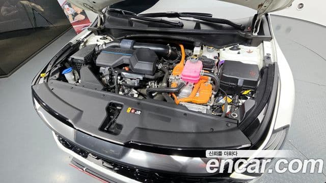 Kia Sportage 5세대 гибрид Signature 2WD, 2023 6