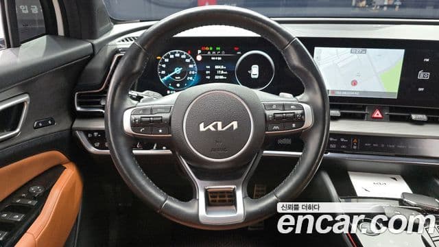 Kia Sportage 5세대 гибрид Signature 2WD, 2023 13