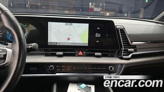 Kia Sportage 5세대 гибрид Signature 2WD, 2023 16