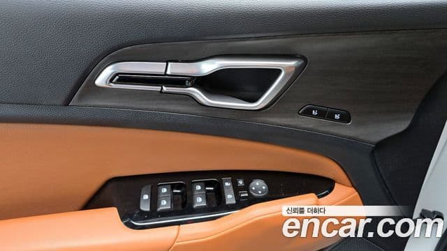 Kia Sportage 5세대 гибрид Signature 2WD, 2023 17