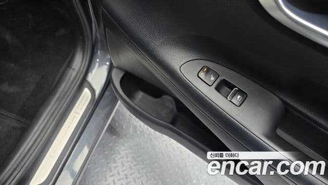 Hyundai Grandeur IG Premium, 2019 19