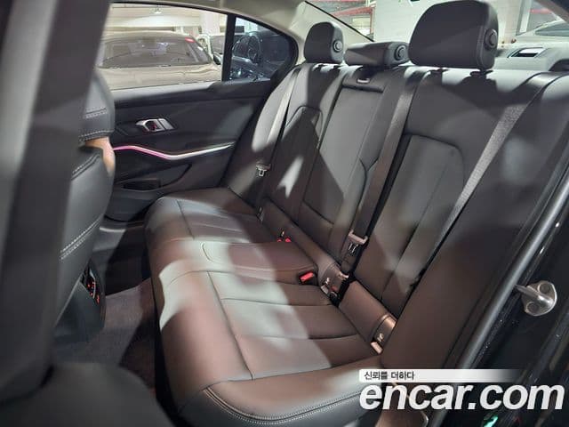 BMW 3시리즈 (G20), 2025 10