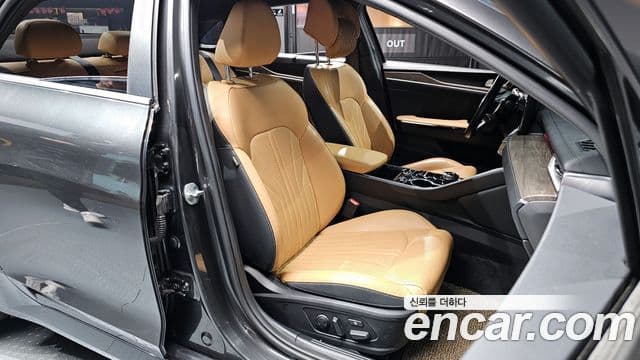 Kia K5 3세대 Signature, 2020 10