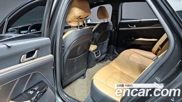 Kia K5 3세대 Signature, 2020 12