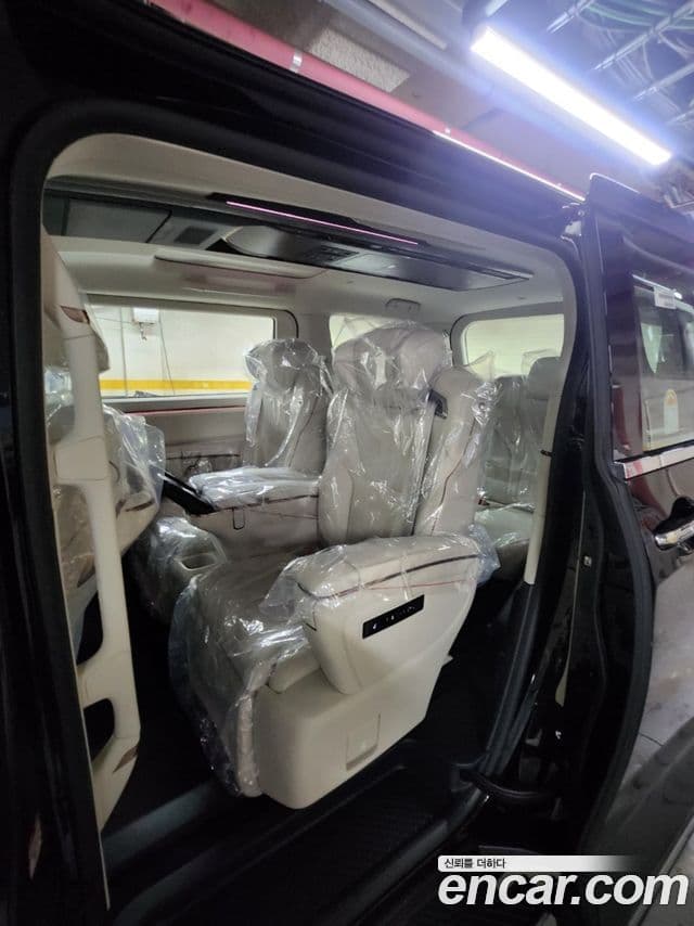 Lexus LM 2세대 Executive, 2025 9