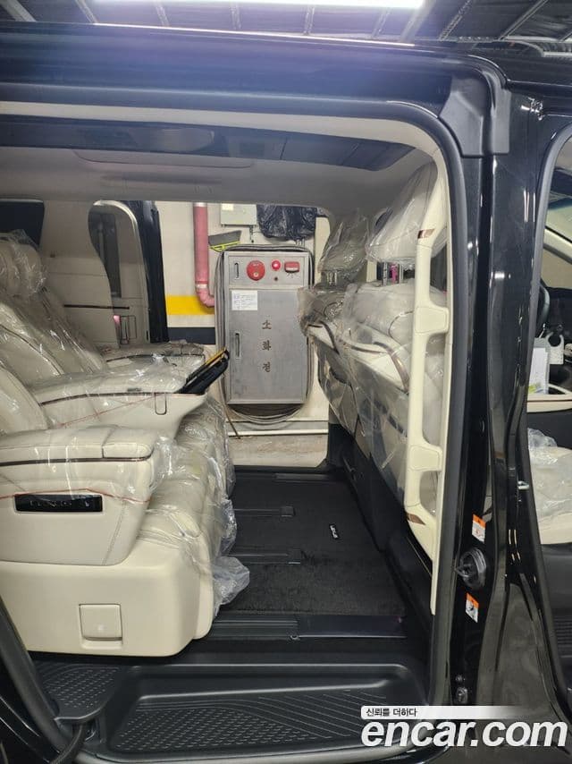 Lexus LM 2세대 Executive, 2025 13