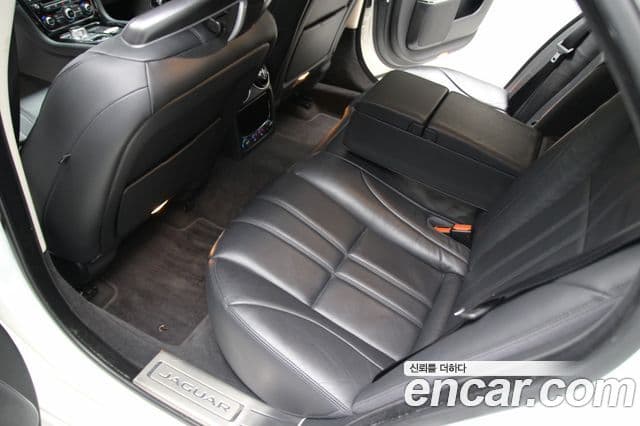 Jaguar All New XJ X351, 2016 15