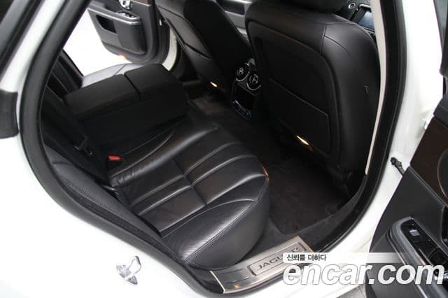 Jaguar All New XJ X351, 2016 16