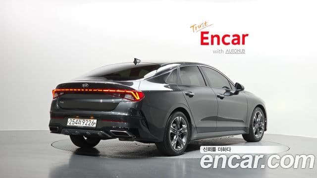 Kia K5 3세대 Signature, 2020 2