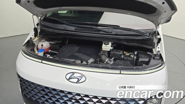 Hyundai Staria Inspiration, 2022 6