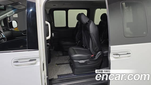 Hyundai Staria Inspiration, 2022 12