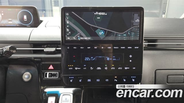 Hyundai Staria Inspiration, 2022 17