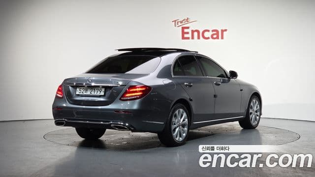 Mercedes-Benz E-класс W213 Exclusive, 2019 2