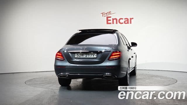 Mercedes-Benz E-класс W213 Exclusive, 2019 4