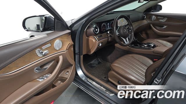 Mercedes-Benz E-класс W213 Exclusive, 2019 12